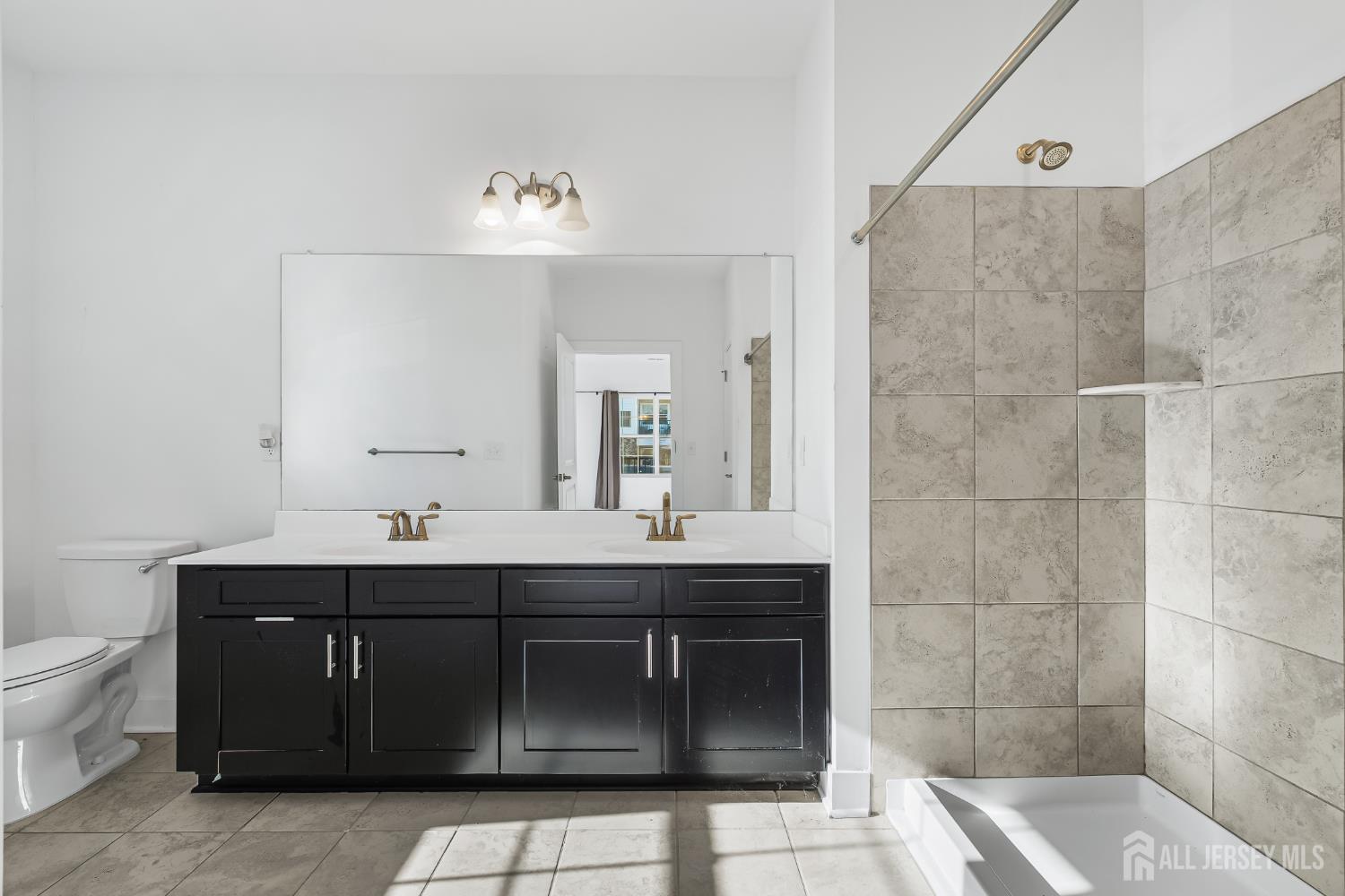 718 Stiller Lane, Monroe, NJ, 08831 image 23