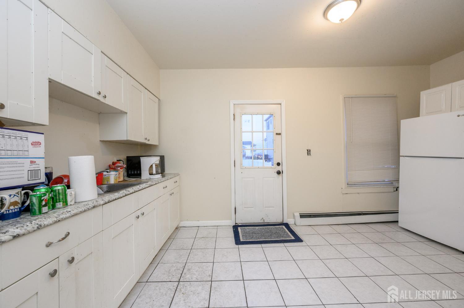 122 S Rosewell Avenue, South Amboy, NJ, 08879 image 20