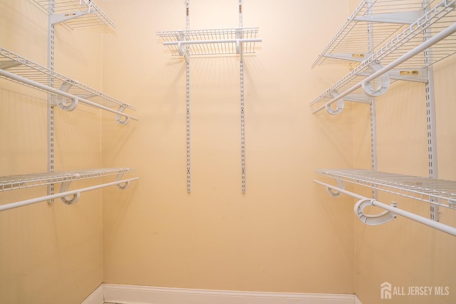 26 Isaac Drive, South Brunswick, NJ, 08810 image 33