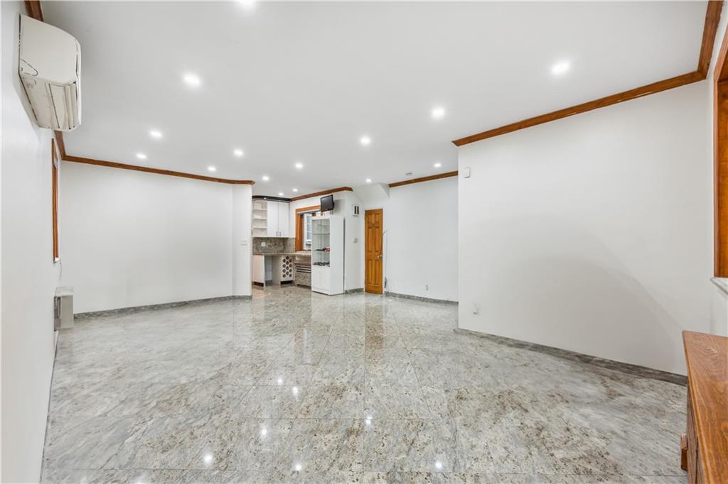 2908 Avenue X Image 4