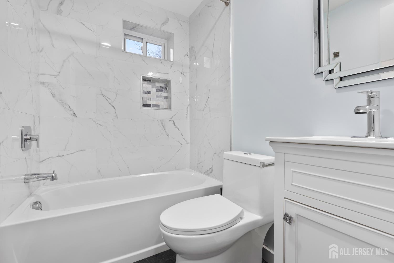 33 McAuliffe Drive, North Brunswick, NJ, 08902 image 9