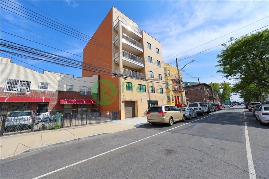 2837 West 19th Street 3A Image 2