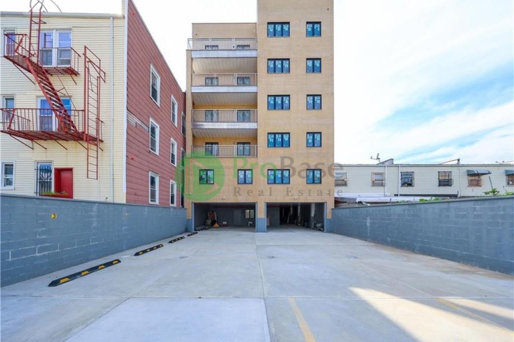 2837 West 19th Street 3A Image 3