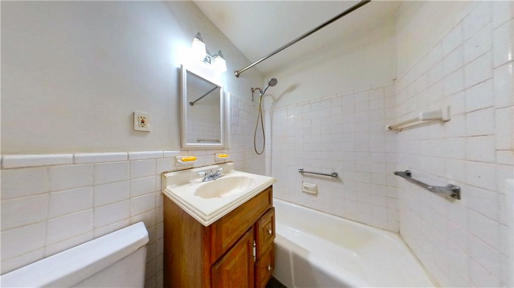 2652 Cropsey Avenue 2F, Brooklyn, New York, 11214 image 18