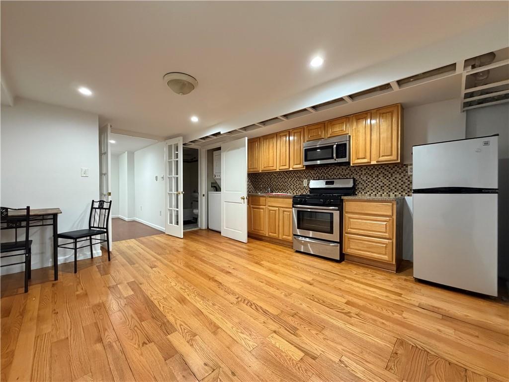 1077 Bay Ridge Parkway Image 2