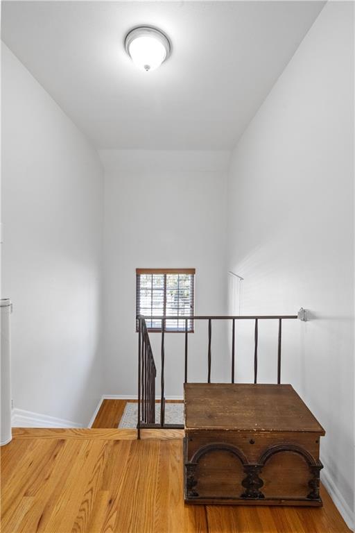 40 Rockwell Avenue, Staten  Island, New York, 10305 image 9