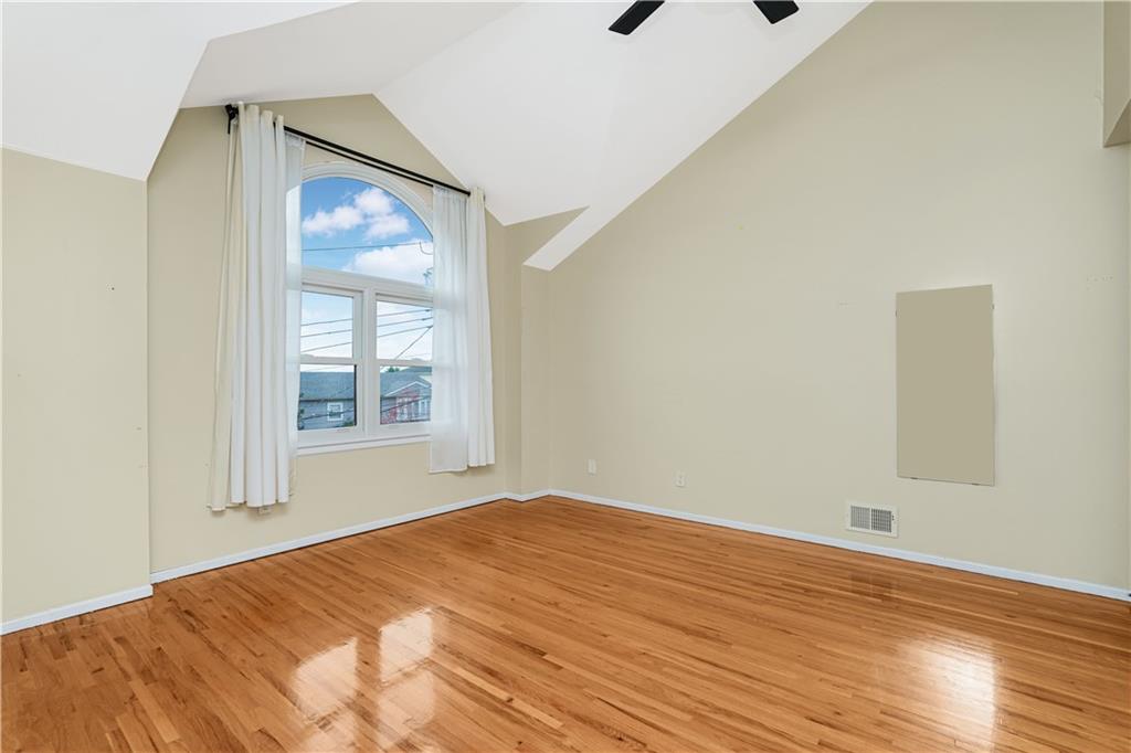 111 Elmbank Street, Staten  Island, New York, 10312 image 16