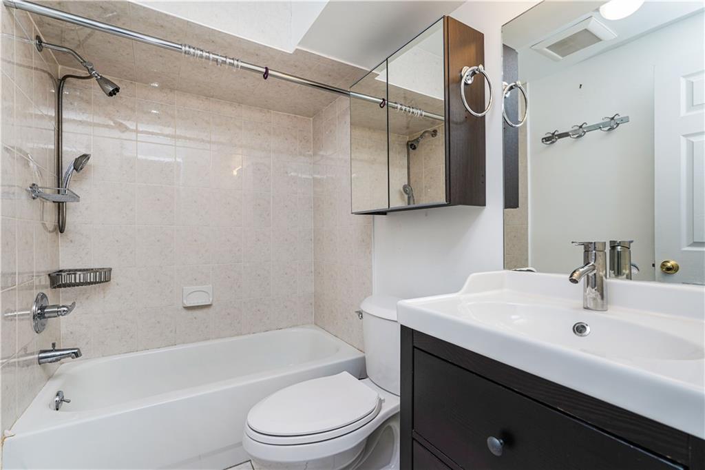 111 Elmbank Street, Staten  Island, New York, 10312 image 27