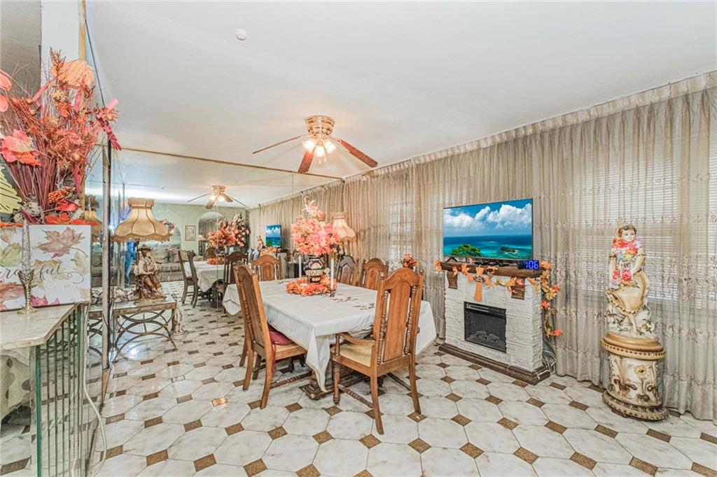 1224 East 59th Street Image 4