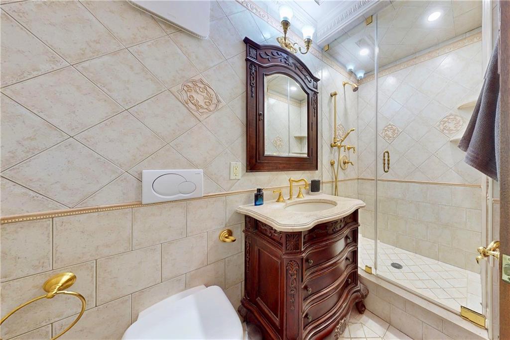 120 Oceana Drive 4B, Brooklyn, New York, 11235 image 16