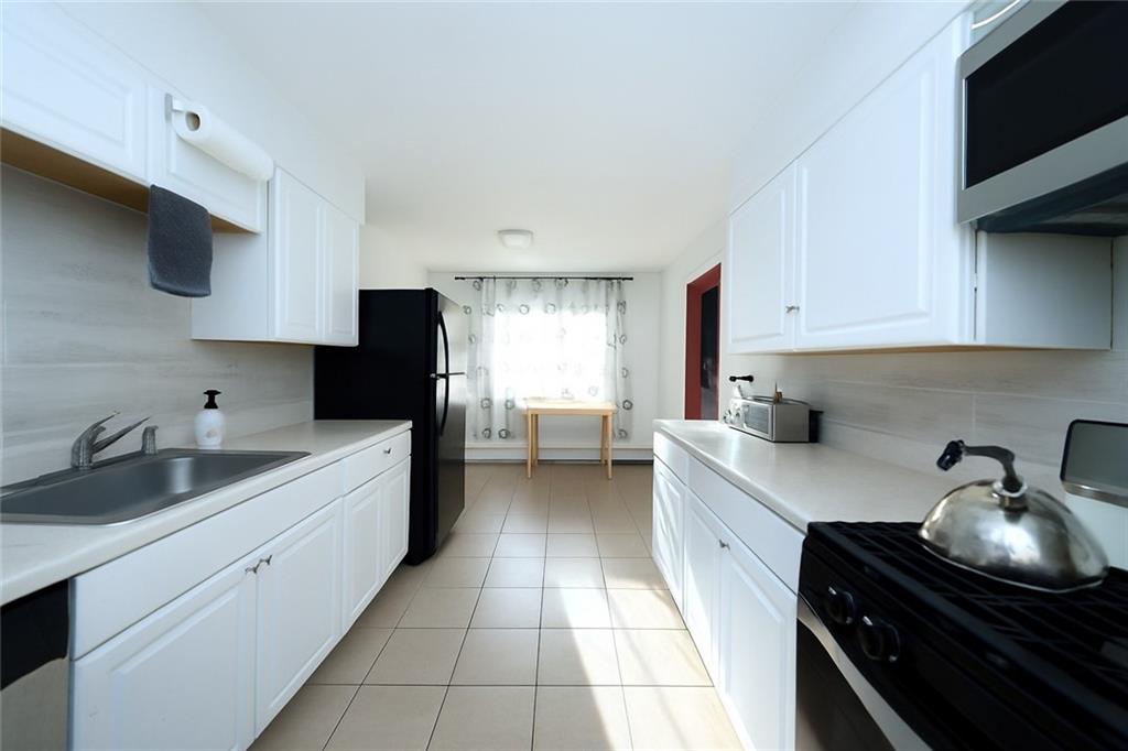 2202 Burnett Street, Brooklyn, New York, 11229 image 15