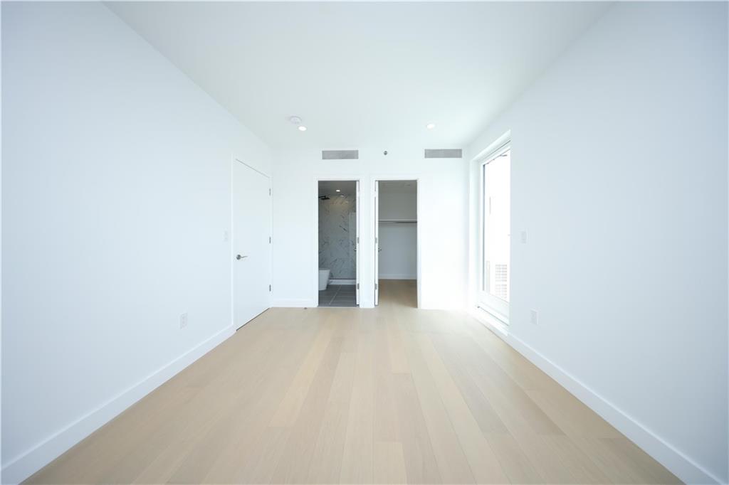 150-02 Northern Boulevard 6D, Flushing, New York, 11354 image 7