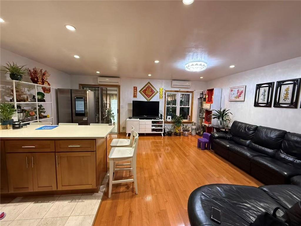 2856 West 30th Street, Brooklyn, New York, 11224 image 6