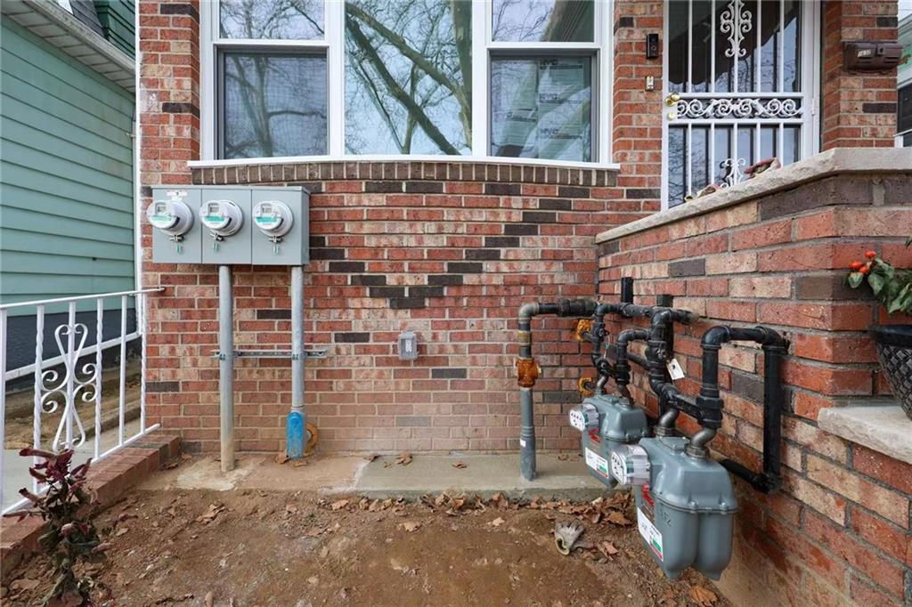 1632 West 4th Street Image 4