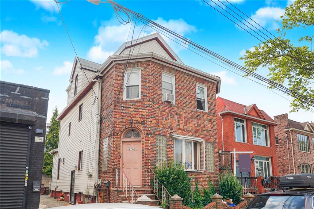 2115 East 9th Street Image 1