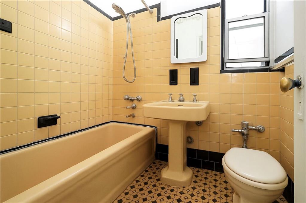 868 East 7th Street 3C, Brooklyn, New York, 11230 image 11