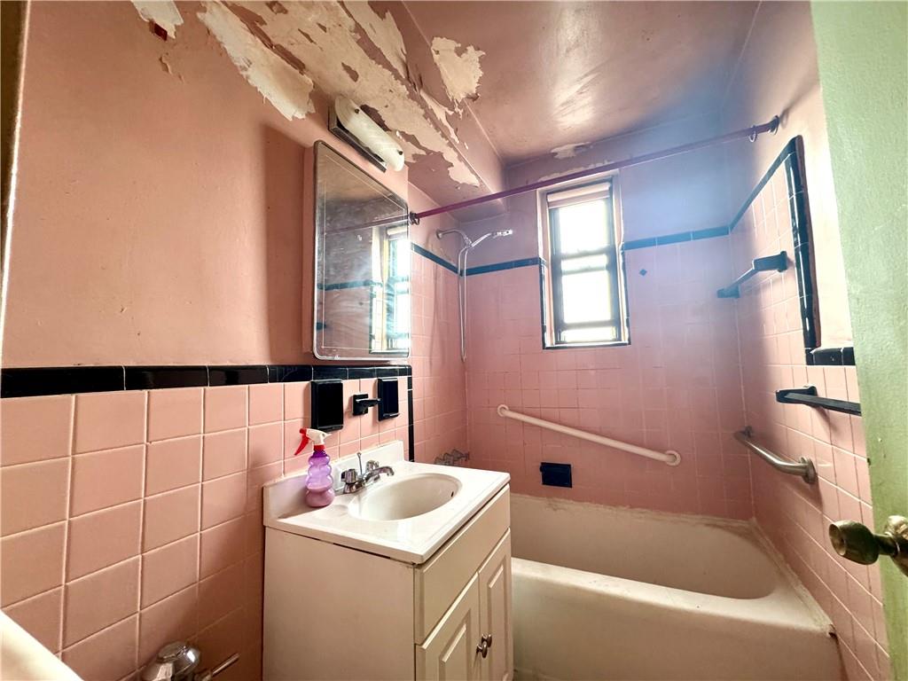 2680 East 19th Street 5D, Brooklyn, New York, 11235 image 7