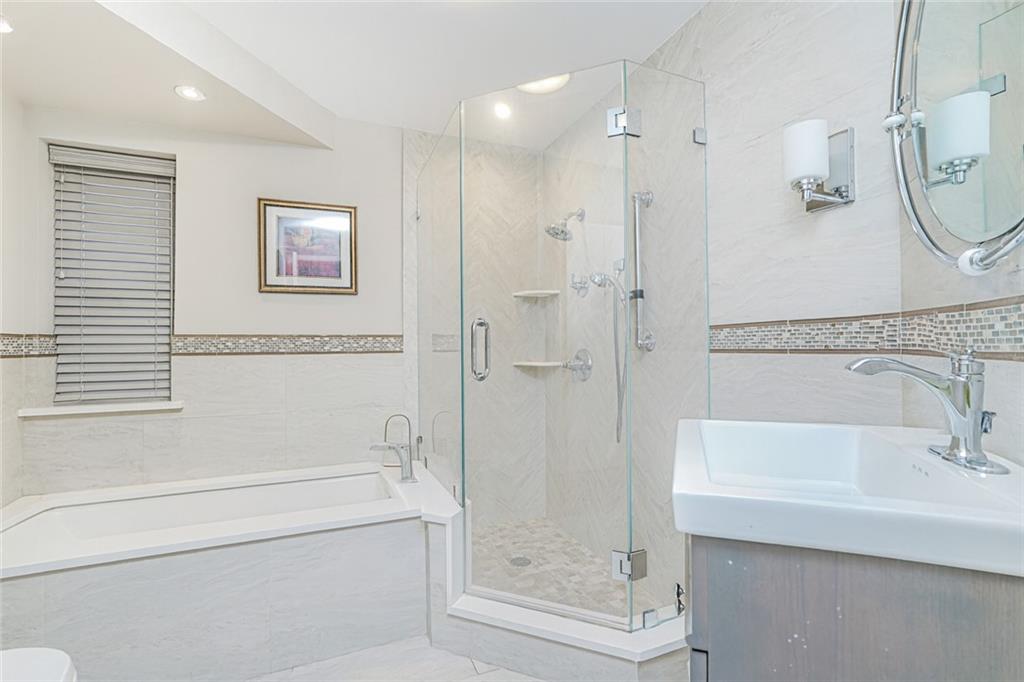 688 East 4th Street, Brooklyn, New York, 11218 image 11