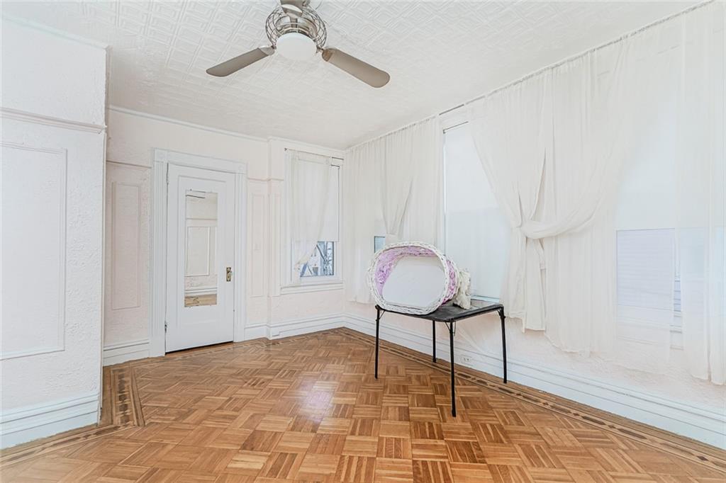 688 East 4th Street, Brooklyn, New York, 11218 image 20