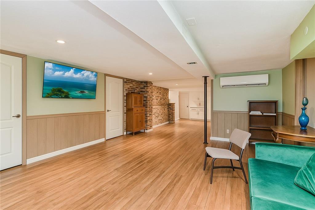 688 East 4th Street, Brooklyn, New York, 11218 image 24