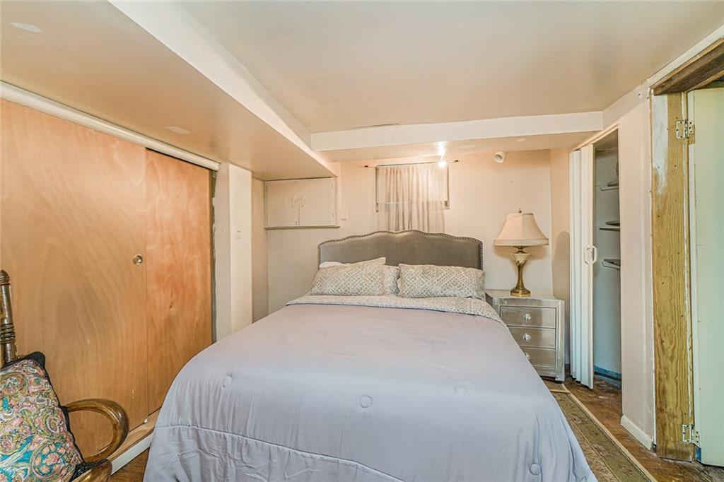 688 East 4th Street, Brooklyn, New York, 11218 image 25