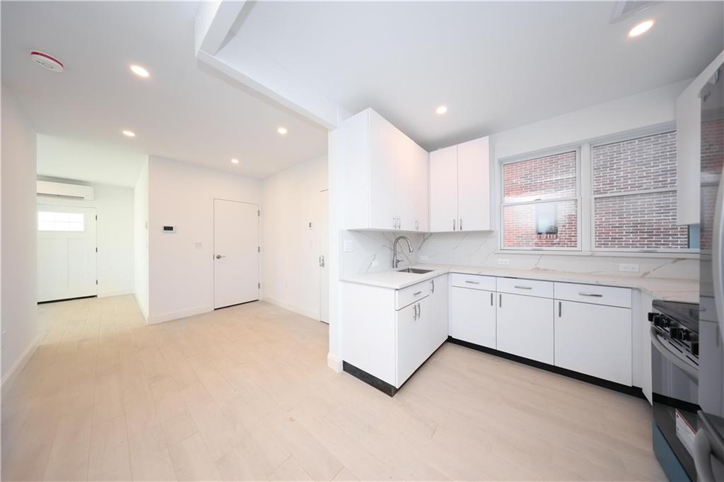 3707 Cypress Avenue, Brooklyn, New York, 11224 image 14