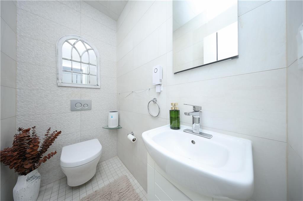 2295 East 26th Street, Brooklyn, New York, 11229 image 31