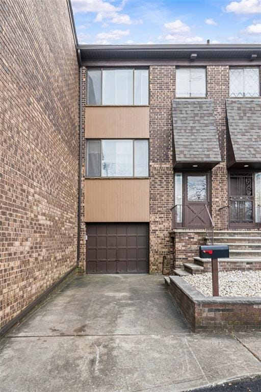 Withheld Withheld 1, Brooklyn, New York, 10305