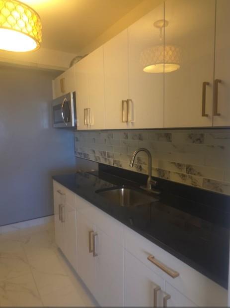 2 Fordham Hill Oval 12E Image 4