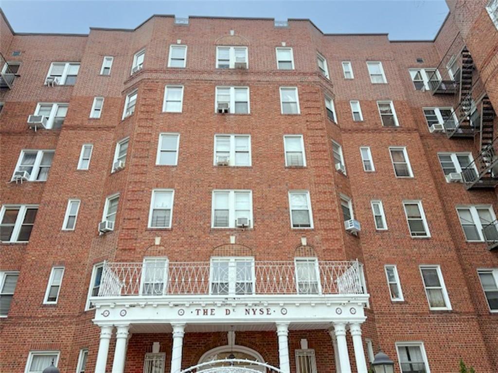 601 79 Street E20, Brooklyn, New York, 11209