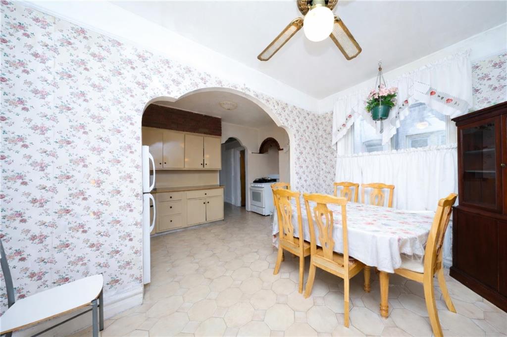 251 Avenue P, Brooklyn, New York, 11204 image 12