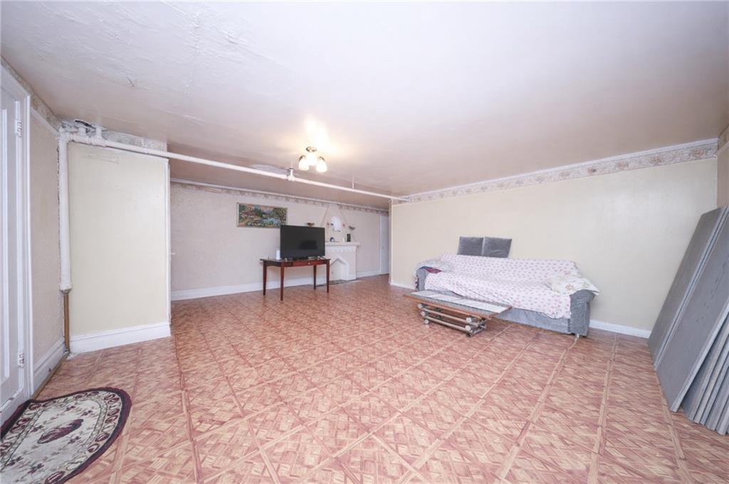 251 Avenue P, Brooklyn, New York, 11204 image 33
