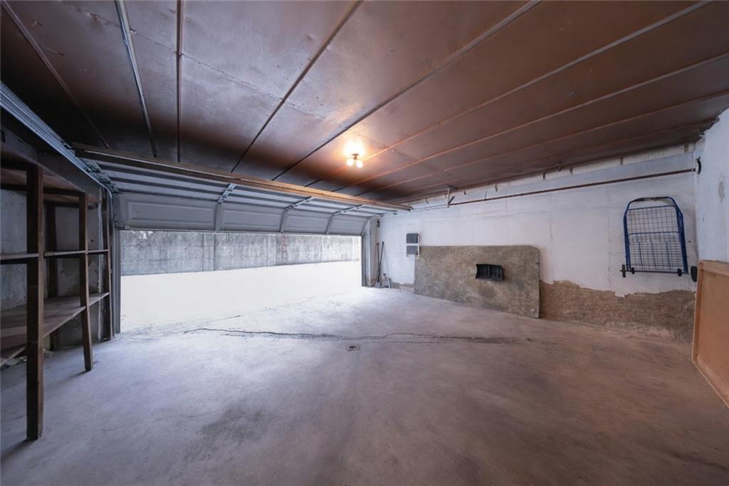 251 Avenue P, Brooklyn, New York, 11204 image 40