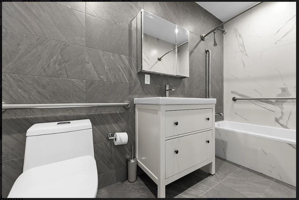 1709 Park Place, Brooklyn, New York, 11233 image 9