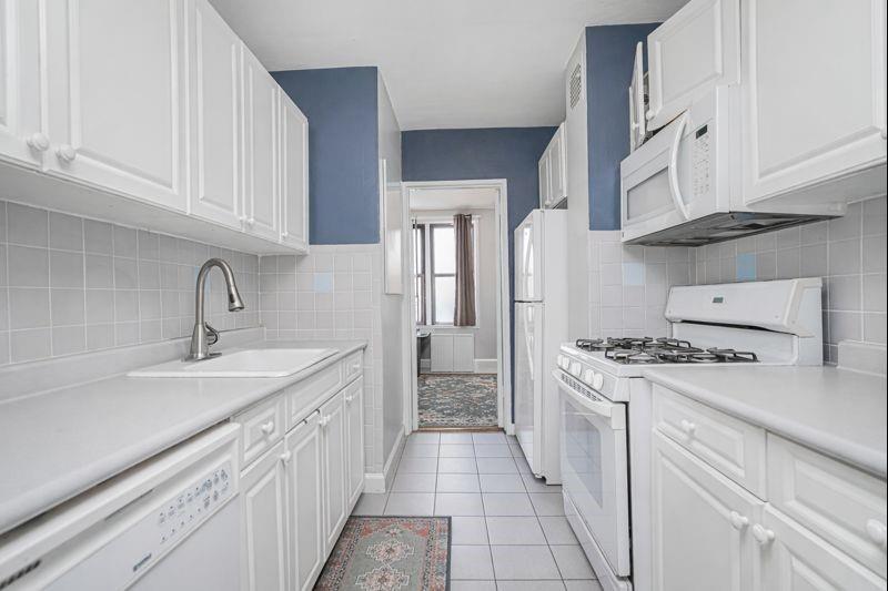 100 Colfax Avenue 7B, Staten  Island, New York, 10306 image 14