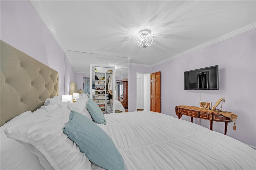 1170 Ocean Parkway LH, Brooklyn, New York, 11230 image 6