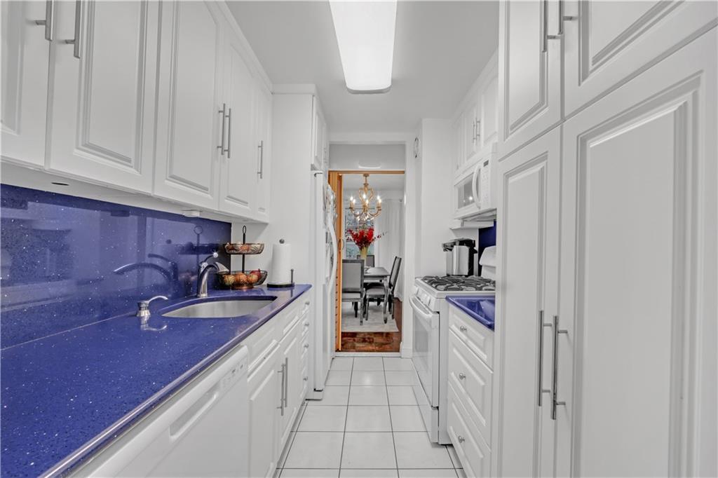 1170 Ocean Parkway LH, Brooklyn, New York, 11230 image 10