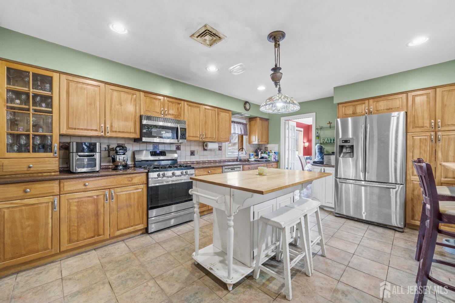 2 Cherbar Court, Colonia, NJ, 07067 image 10