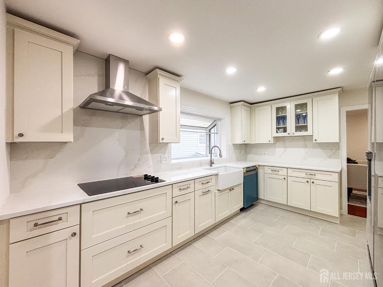 2 Duchamp Place, Chatham Bor, NJ, 07928 image 18