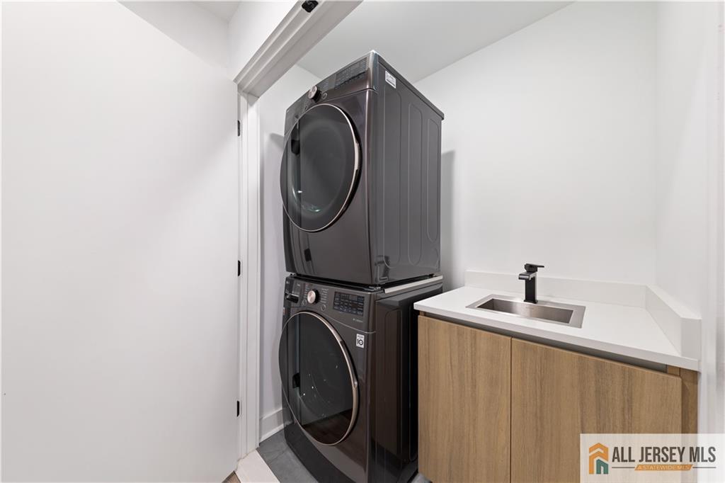 2 Harbor Front Plaza, Elizabeth, NJ, 07206 image 16