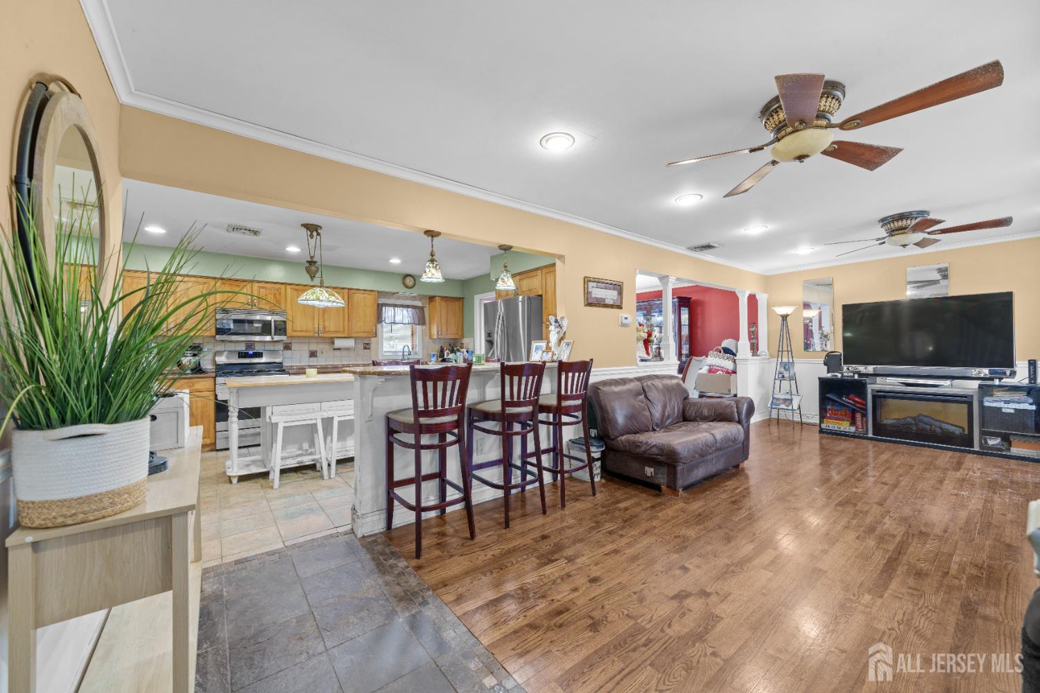 2 Cherbar Court, Colonia, NJ, 07067 image 11