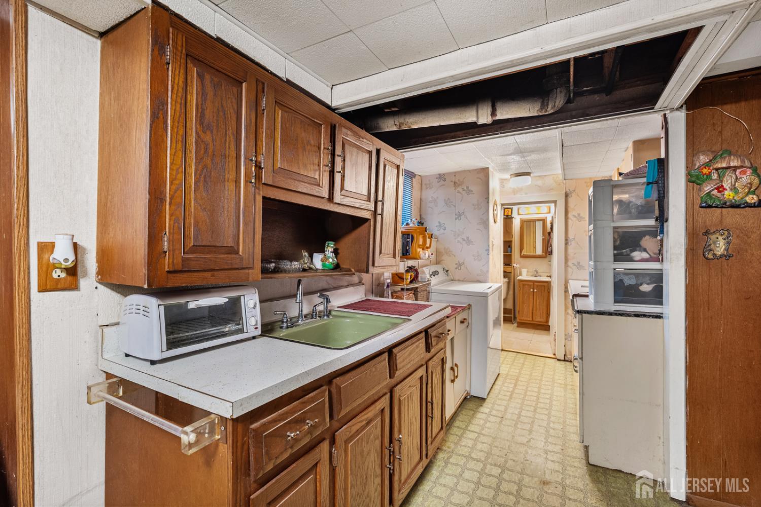 12 Brookside Road, Spotswood, NJ, 08884 image 32