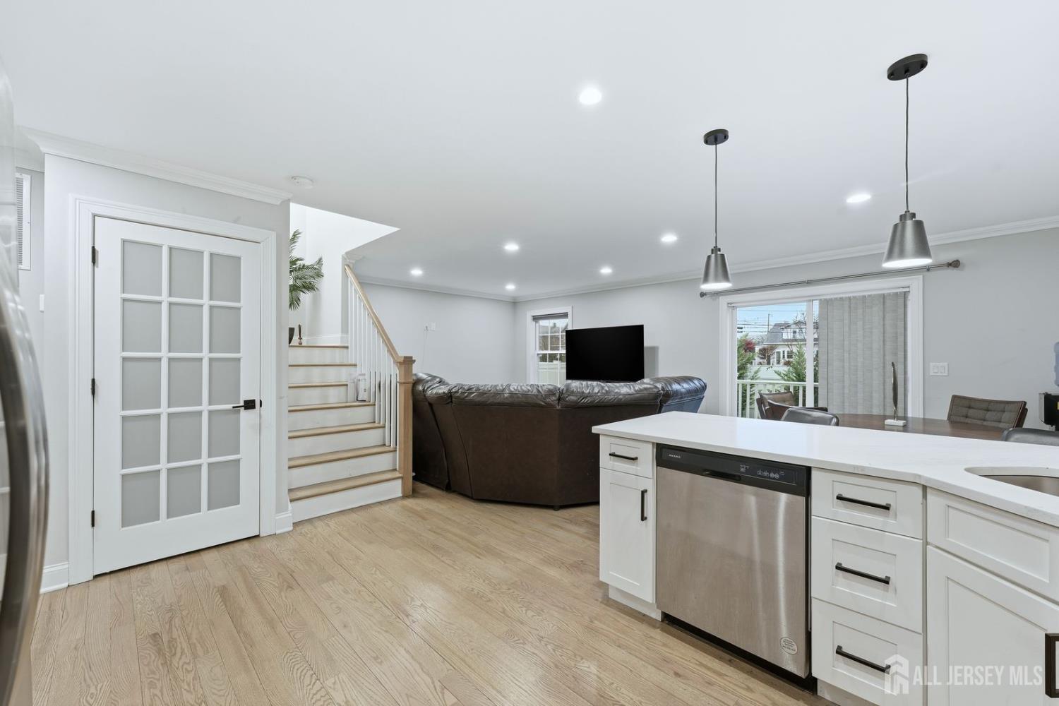 15 Rector Avenue, Woodbridge Proper, NJ, 07095 image 22