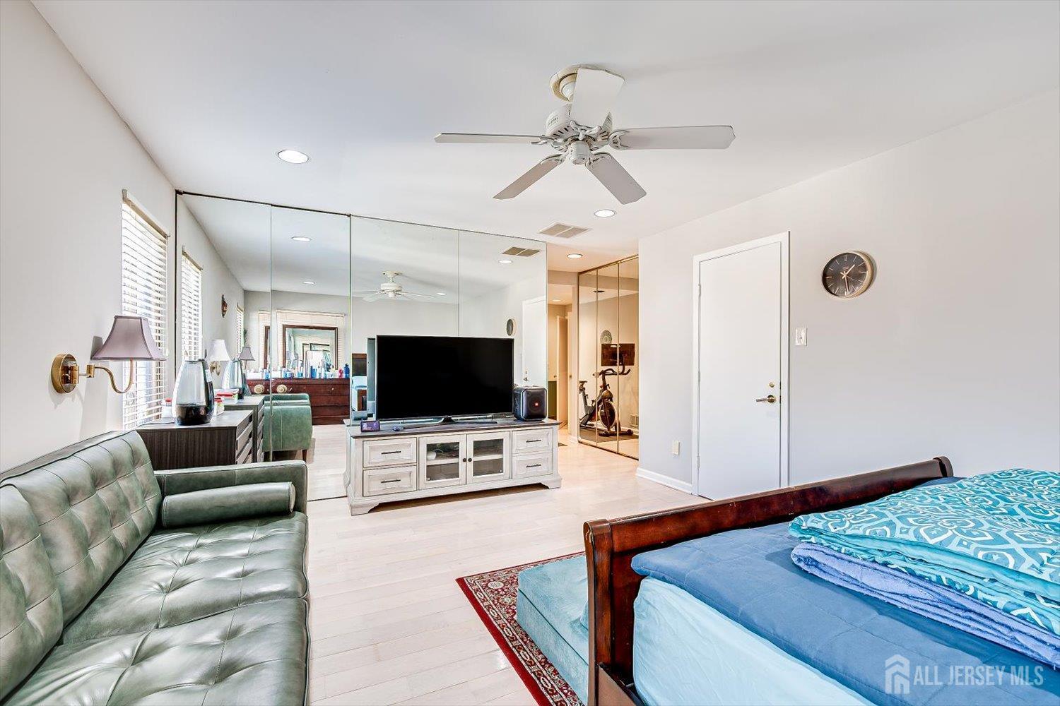 28 Nicole Terrace, Edison, NJ, 08820 image 28