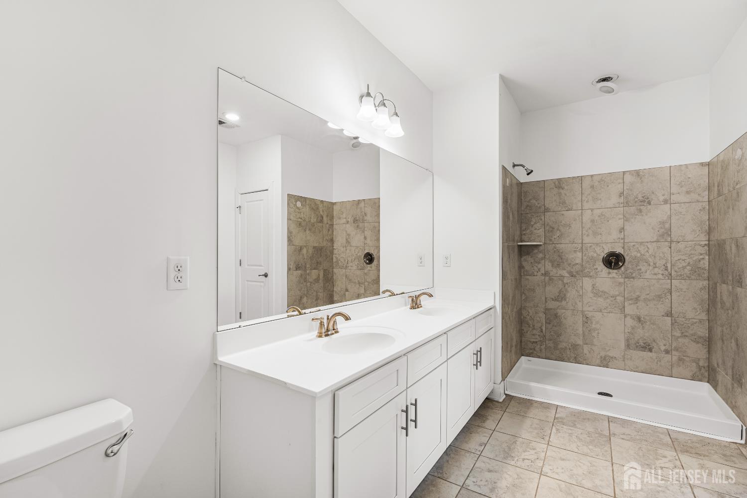 714 Stiller Lane, Monroe, NJ, 08831 image 21