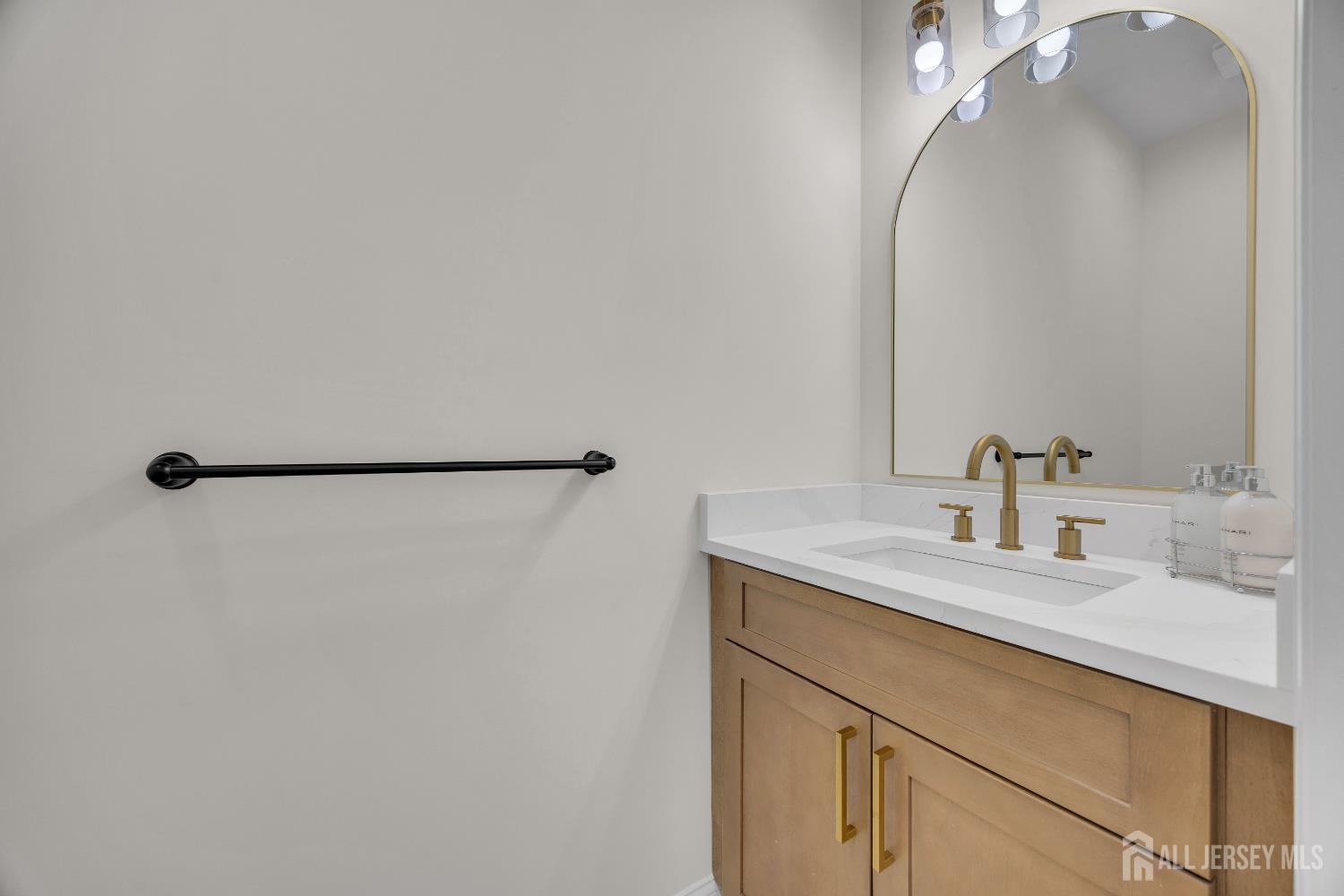 265 W Prescott Avenue, Edison, NJ, 08820 image 25