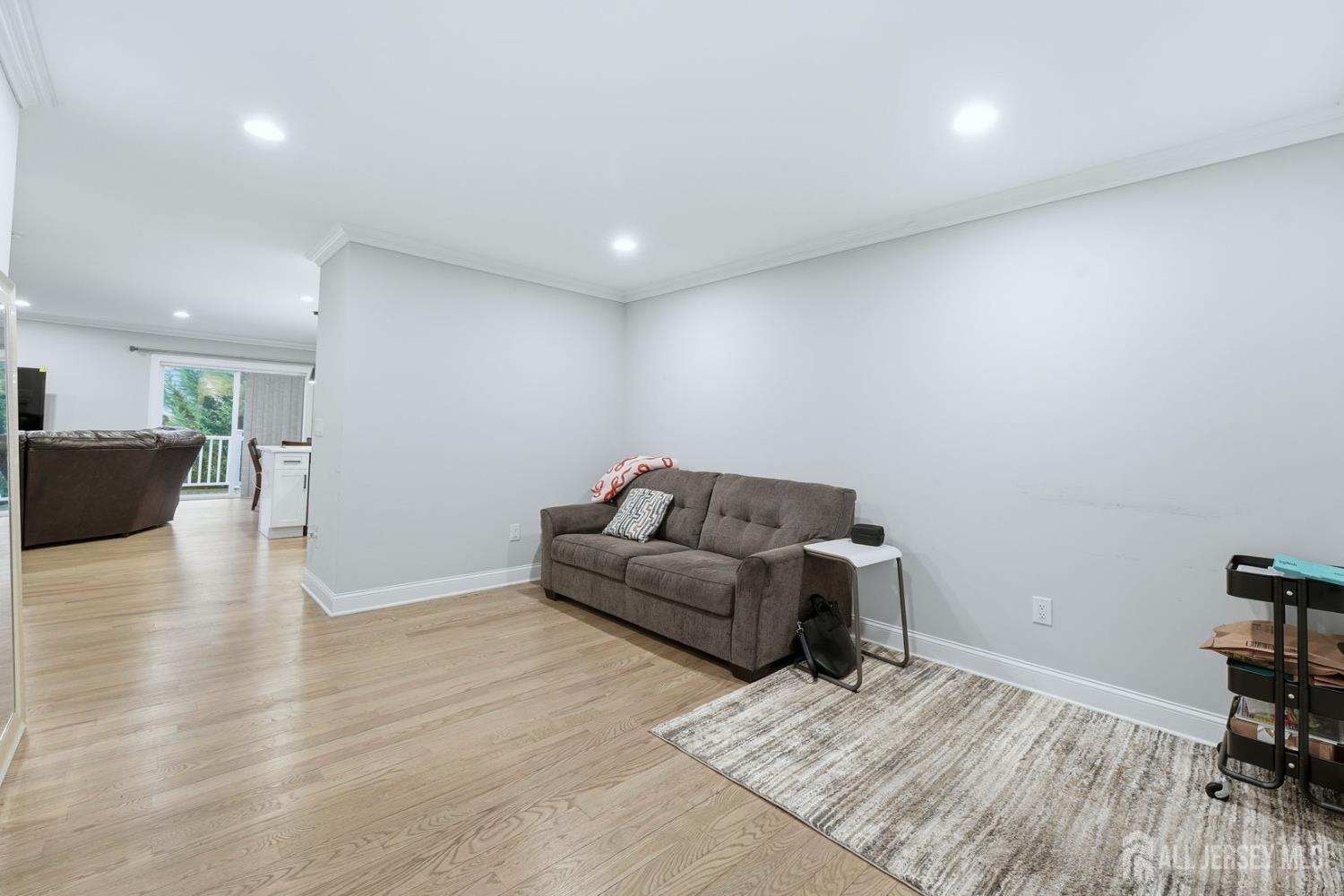 15 Rector Avenue, Woodbridge Proper, NJ, 07095 image 9