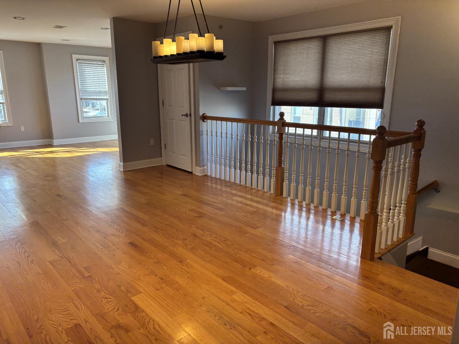 112 N Broadway G Image 5