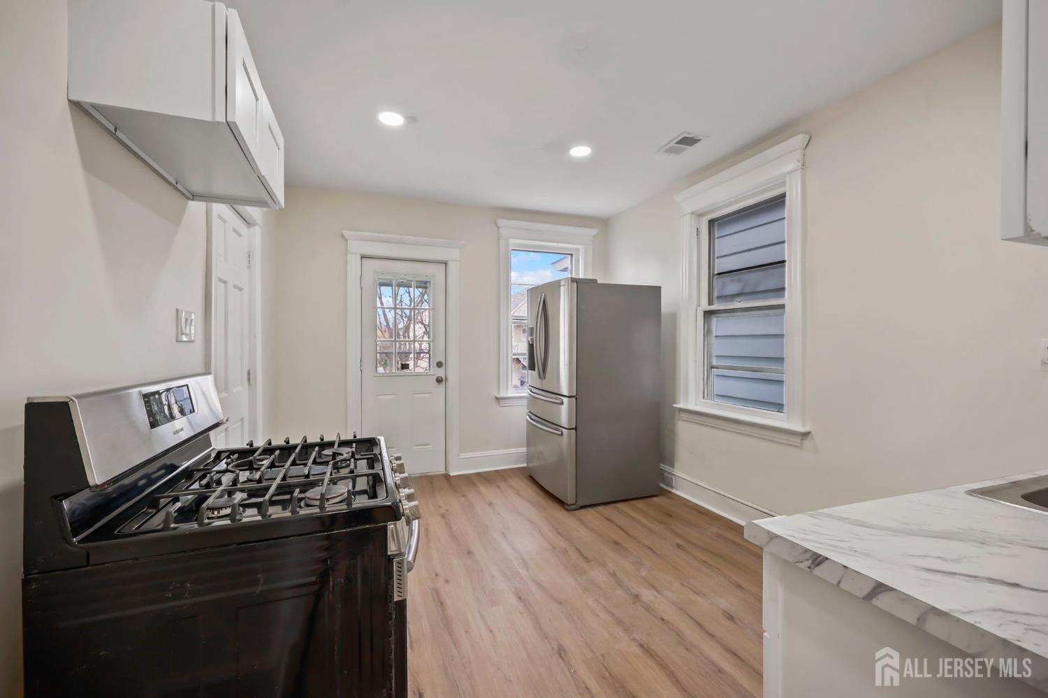 264 Barclay Street, Perth Amboy, NJ, 08861 image 27