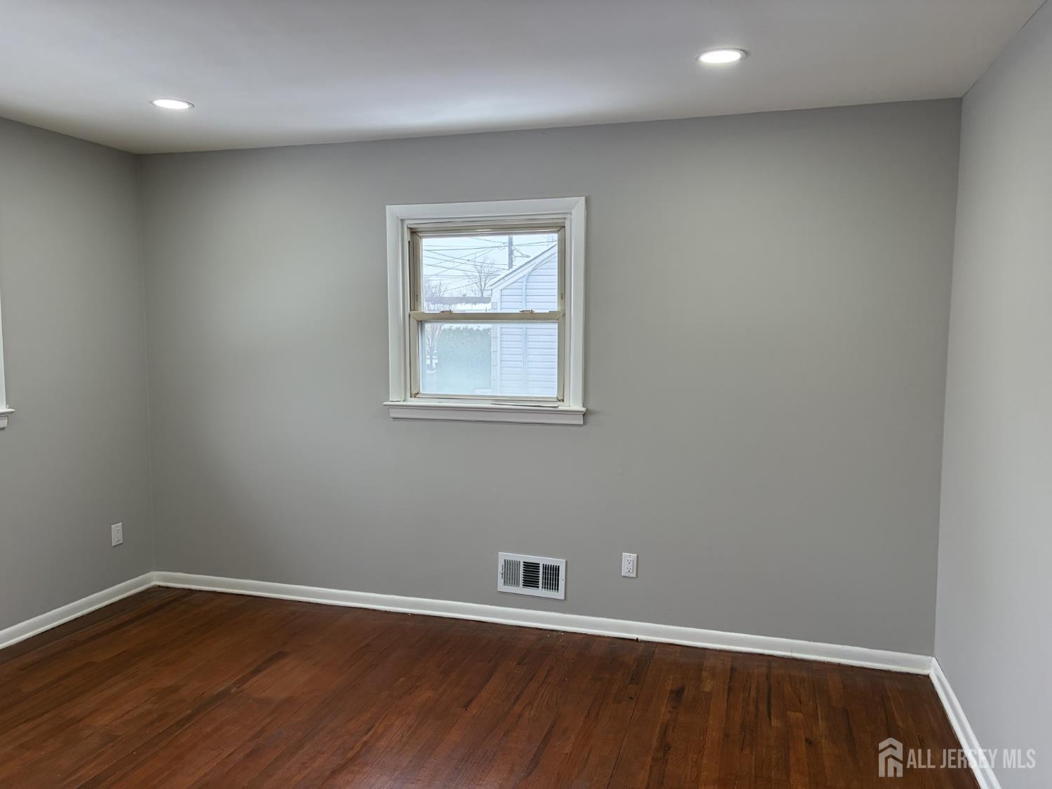 162 Holly Street, Port Reading, NJ, 07064 image 8